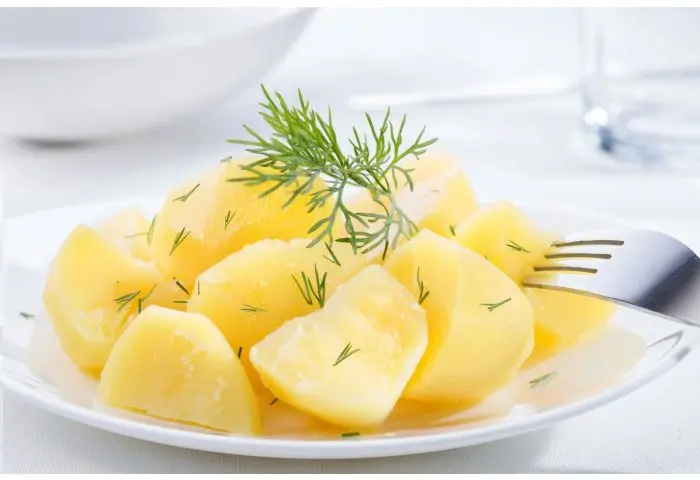 Ziemniaki gotowane, 5 porcji, 1,25 kg