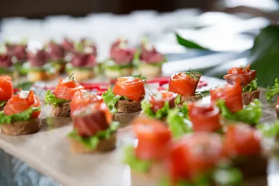 Kanapki bankietowe - nasze propozycje na imprezy dla różnych okazji